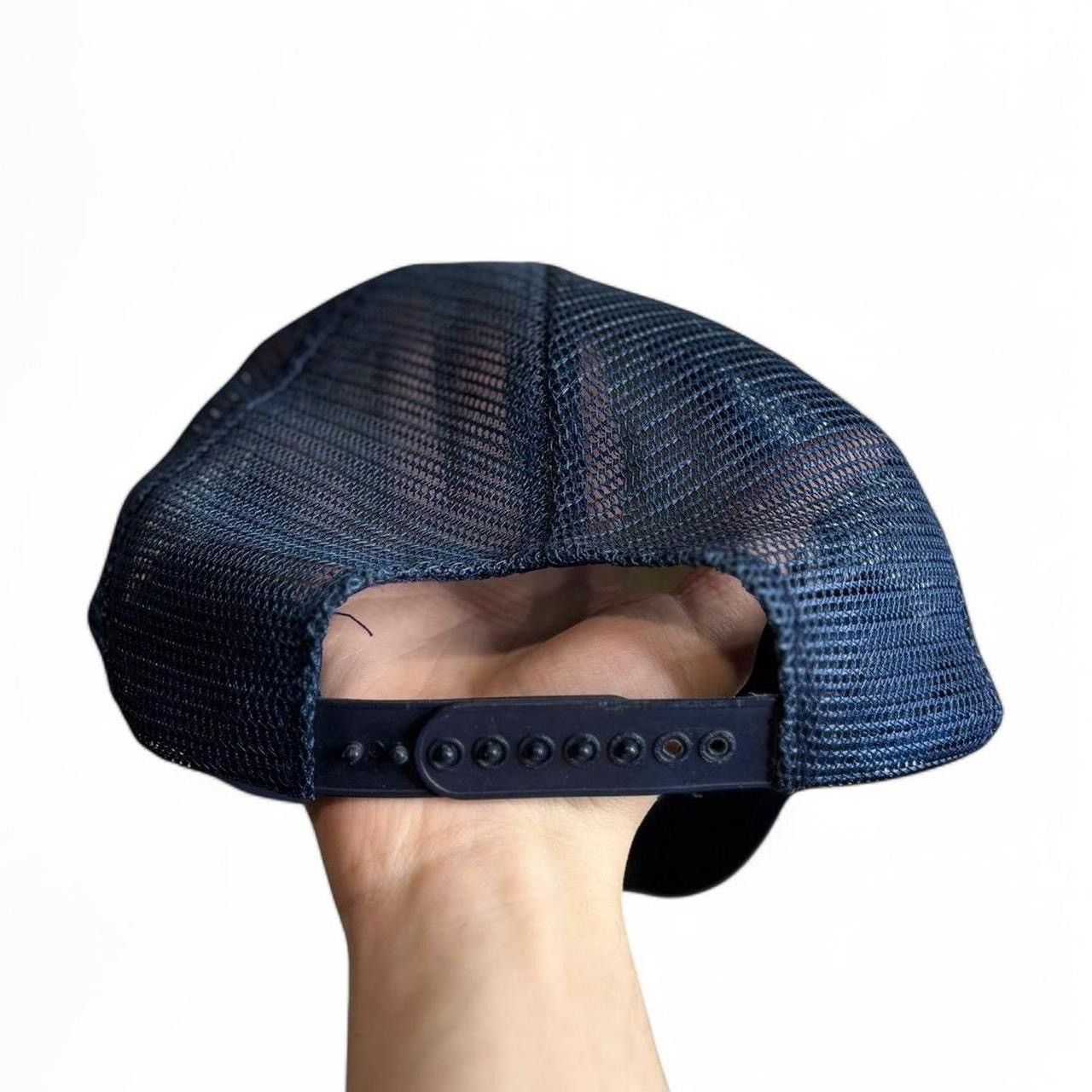 Vintage Vintage 1970s Navy Blue Wolf Trucker Hat Size ONE SIZE - 4 Thumbnail