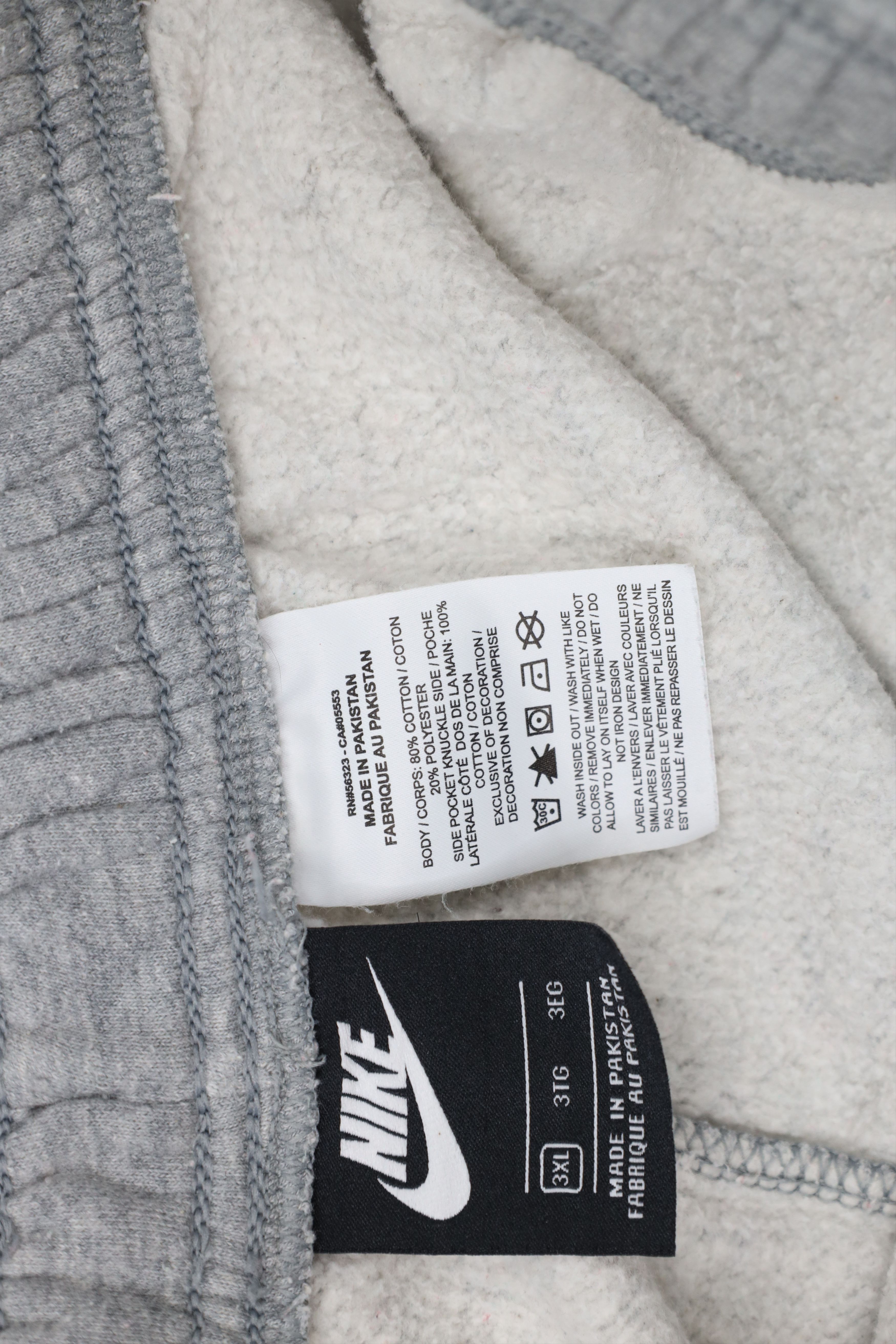 Nike × Vintage Vintage Y2K Nike Just Do It Above Knee Sweatpant Shorts Gray Size US 40 / EU 56 - 7 Thumbnail