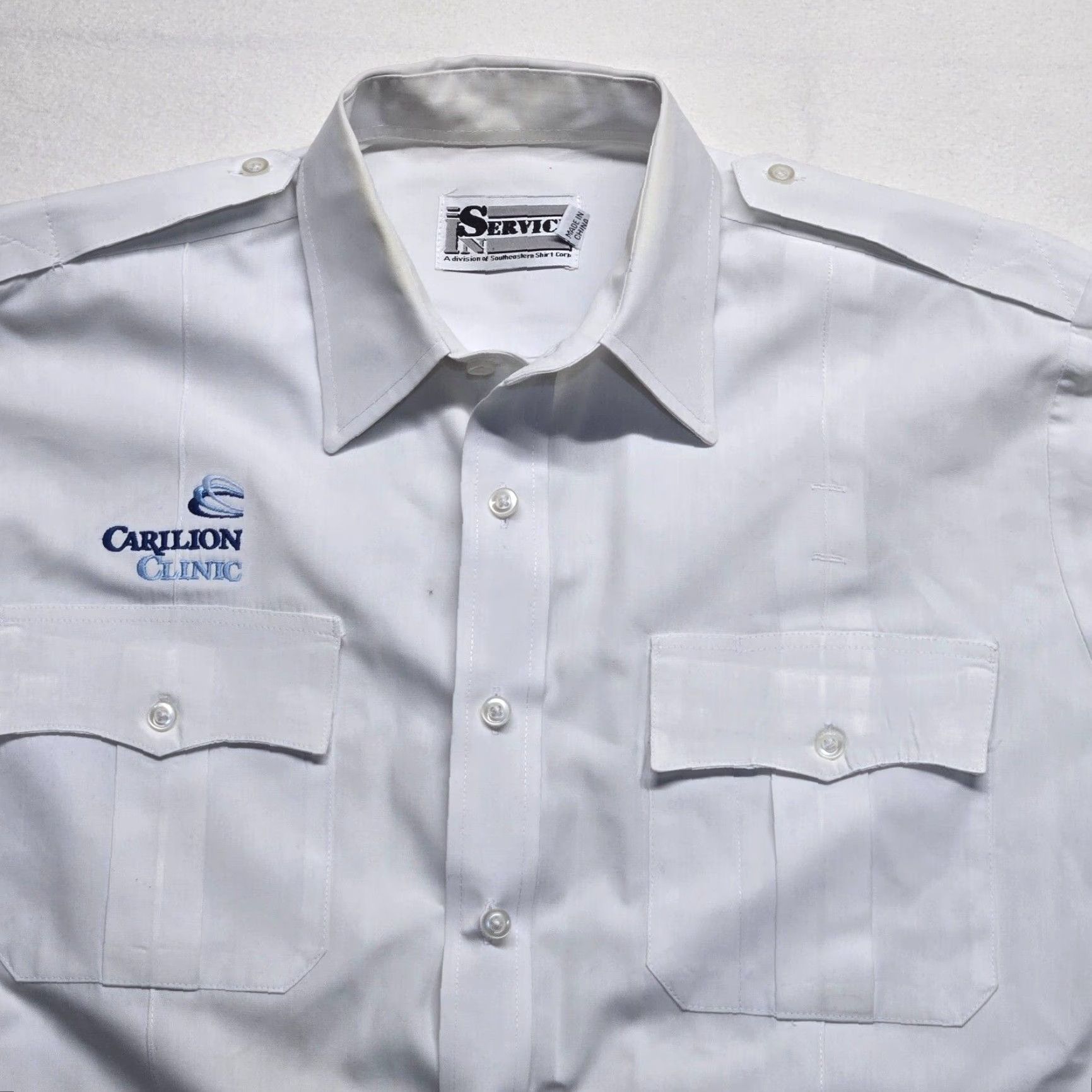 Vintage VINTAGE In Service Solid White Long Sleeve Button-Up Shirt Adult Large Classic Unisex Size US L / EU 52-54 / 3 - 2 Thumbnail