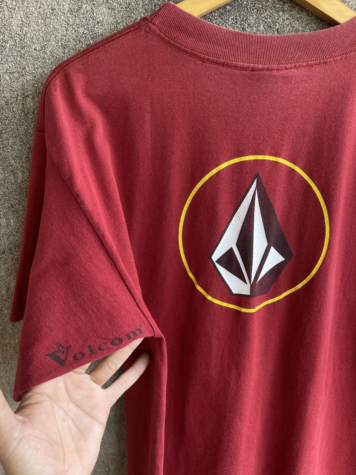 Volcom Vintage 90s Sun Faded🔥VOLCOM🔥Center Logo & Back Hit Tee Size US L / EU 52-54 / 3 - 11 Thumbnail