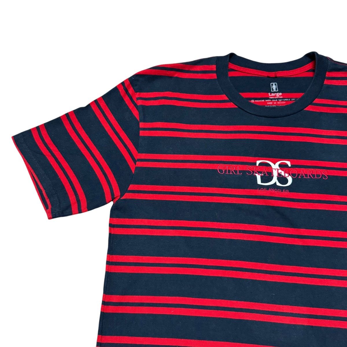 Girl Skateboards Vintage Girl Skateboards Striped Shirt Red Blue Size US L / EU 52-54 / 3 - 3 Thumbnail