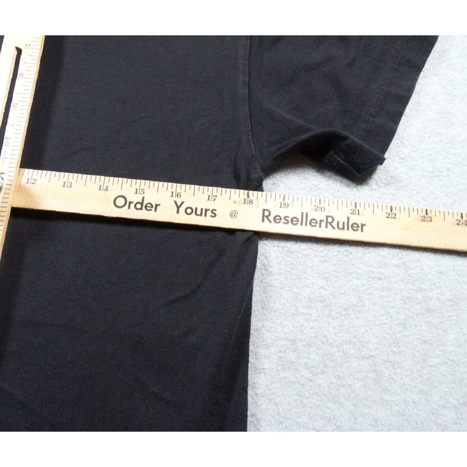 Vintage Ambush Shirt Mens Size 1 Black Short Sleeve Crewneck Japan Streetwear 2019 Shirt Mens Black Short Sleeve Crewneck Streetwear 2019 Ambush Size US XS / EU 42 / 0 - 7 Thumbnail