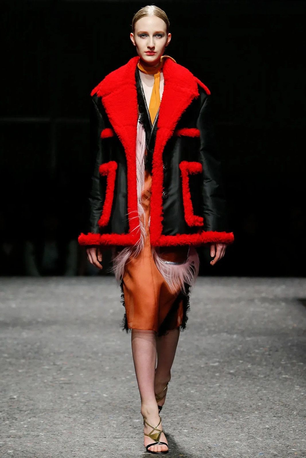 Prada Prada 14AW Shearling Coat Size L / US 10 / IT 46 - 1 Thumbnail
