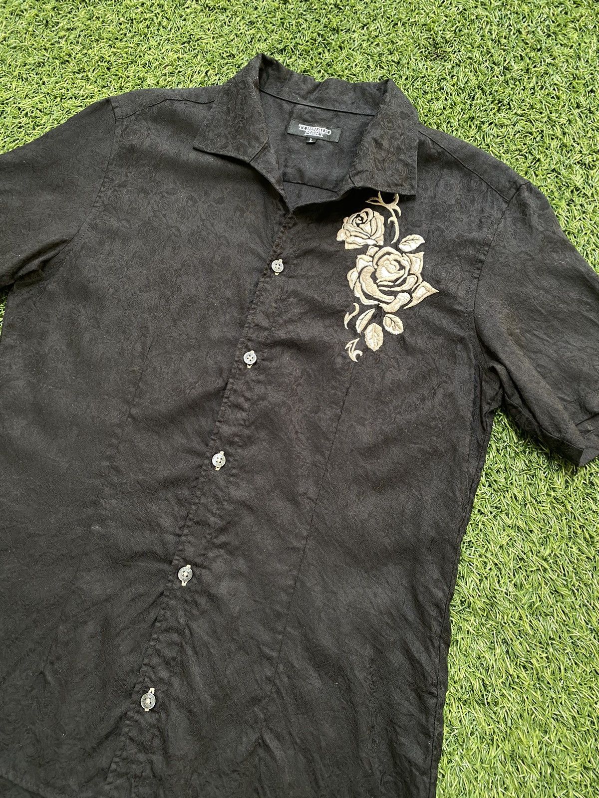 Vintage Tornado Mart Black Roses Open Collar Shirts