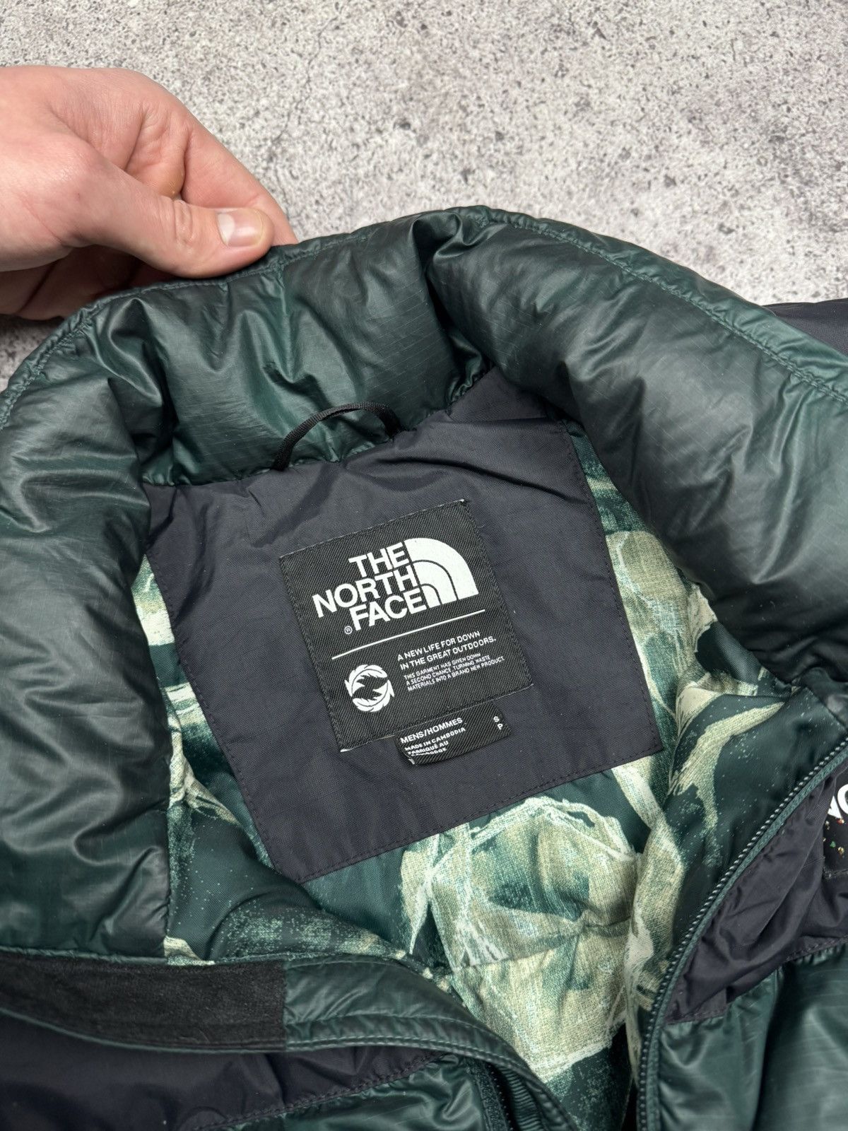 The North Face VINTAGE THE NORTH FACE 700 PUFFER JACKET Y2K GREEN/BLACK Size US S / EU 44-46 / 1 - 6 Thumbnail