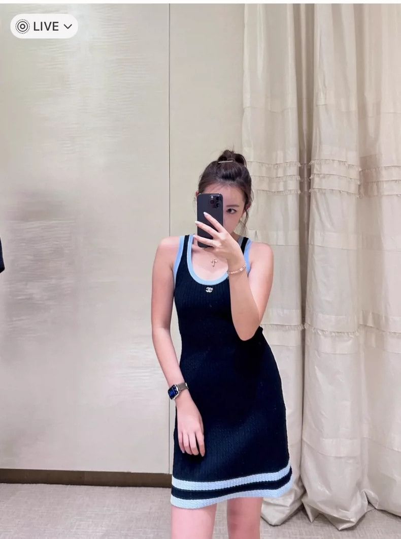 Chanel Chanel Blue Black Color Block Dress- DMC Size US 34 / EU 50 - 1 Thumbnail