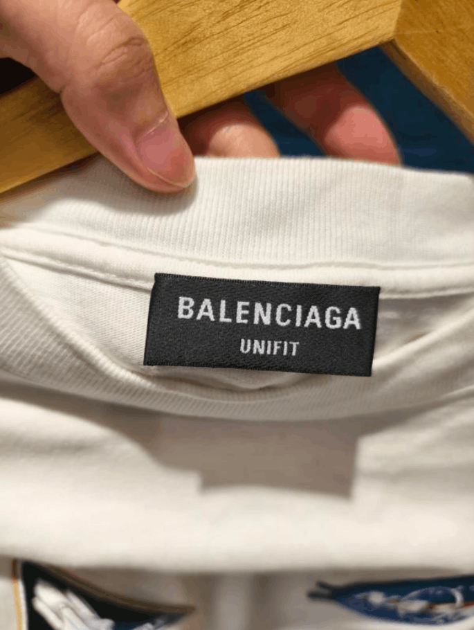 Balenciaga Balenciaga Oversized Long-Sleeve T-Shirt Size US M / EU 48-50 / 2 - 3 Thumbnail
