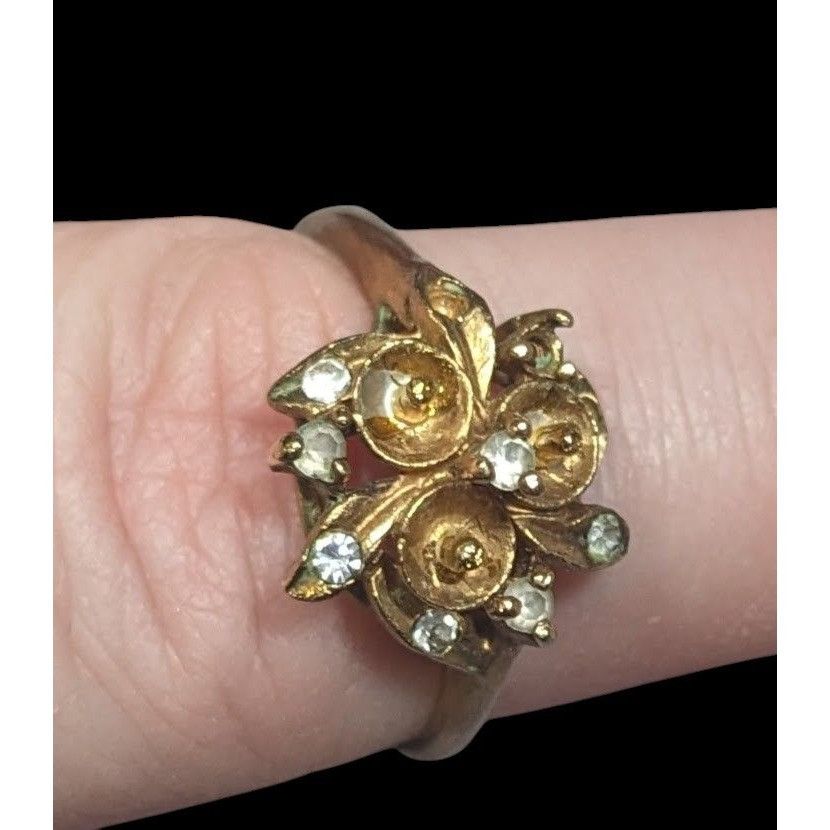 Other Vintage Elegant DAC Signed Fold Tone Floral Ring Size 8 Size ONE SIZE - 2 Thumbnail