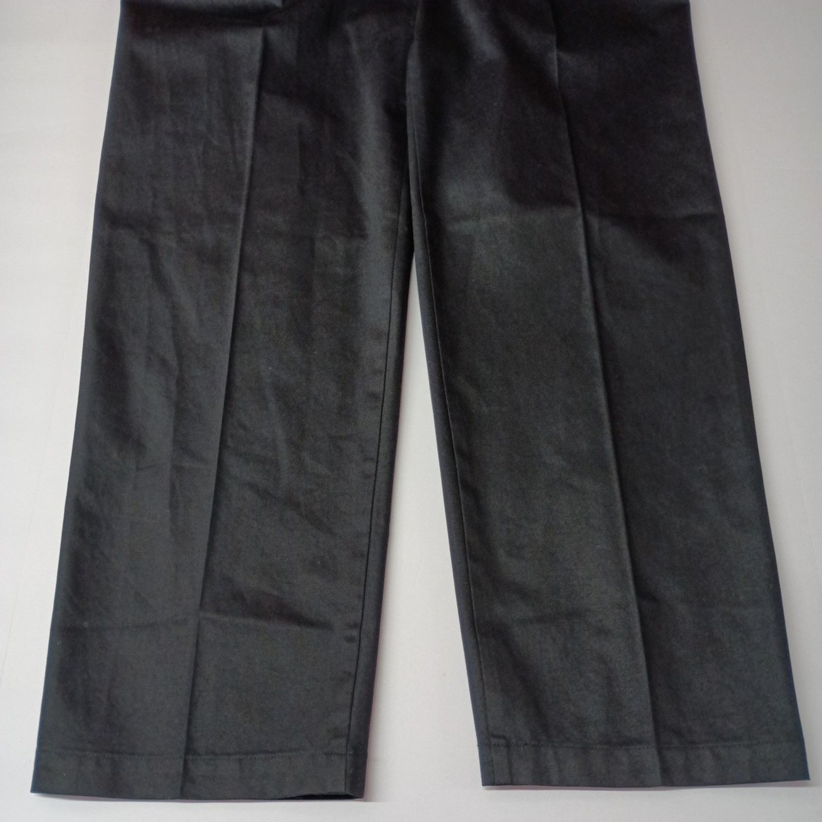 Dockers Dockers Signature Iron Free Khakis Men's 36x36 Black Pleated Size US 36 / EU 52 - 3 Thumbnail