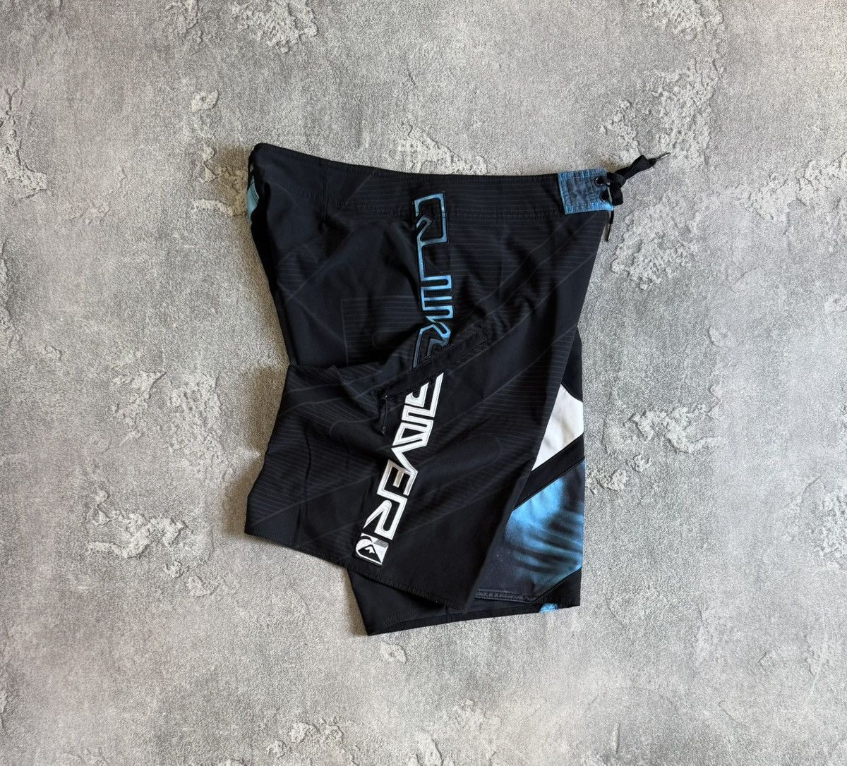 Quiksilver Quiksilver 34 vintage surf style cargo summer shorts 90s Size US 34 / EU 50 - 12 Thumbnail