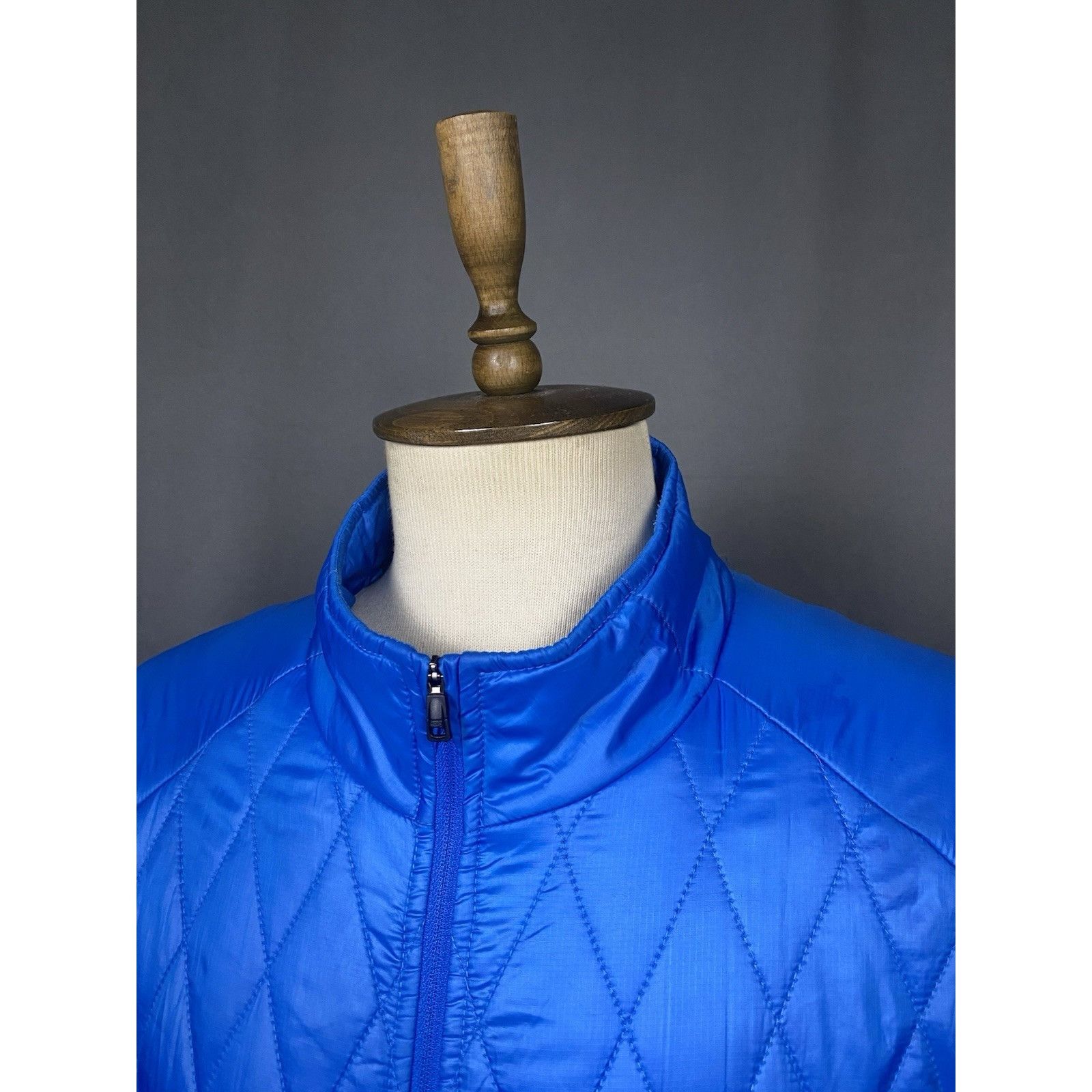 Oakley MINT! Oakley Men's Blue Puffer Quilted Vest Gilet Sleeveless Size US XXL / EU 58 / 5 - 5 Thumbnail