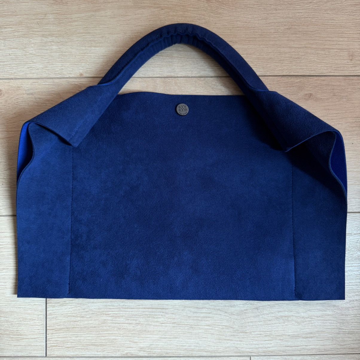 Issey Miyake GOOD GOODS ISSEY MIYAKE KURURI TOTE BAG Size ONE SIZE - 5 Thumbnail