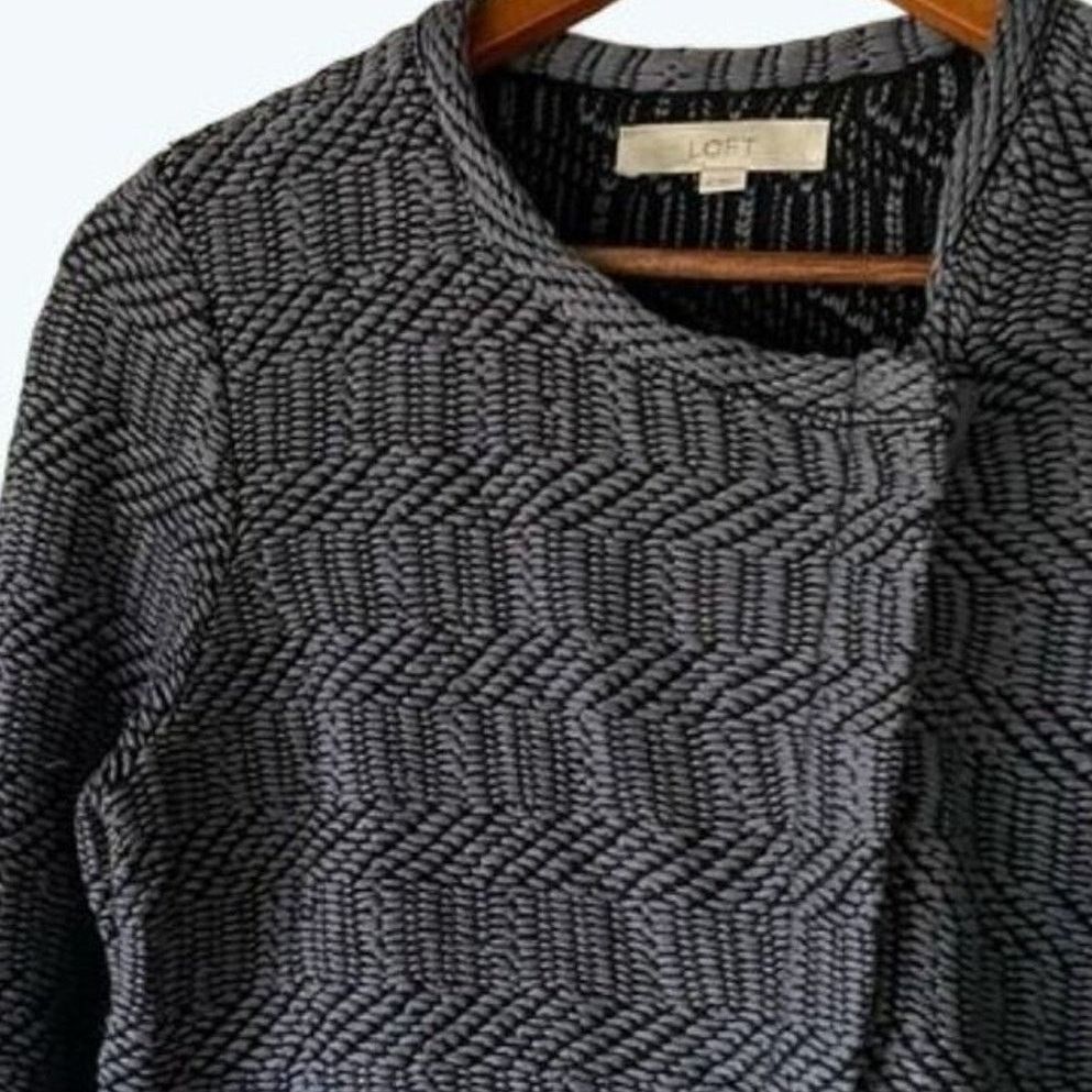 Loft Ann Taylor Loft Blazer Medium Maze Chunky Knit Zipper Gray Size M / US 6-8 / IT 42-44 - 2 Thumbnail