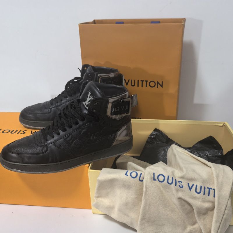 Louis Vuitton Louis Vuitton Rivoli Black Calfskin Sneakers - Size US 8.5 / EU 41-42 - 8 Thumbnail
