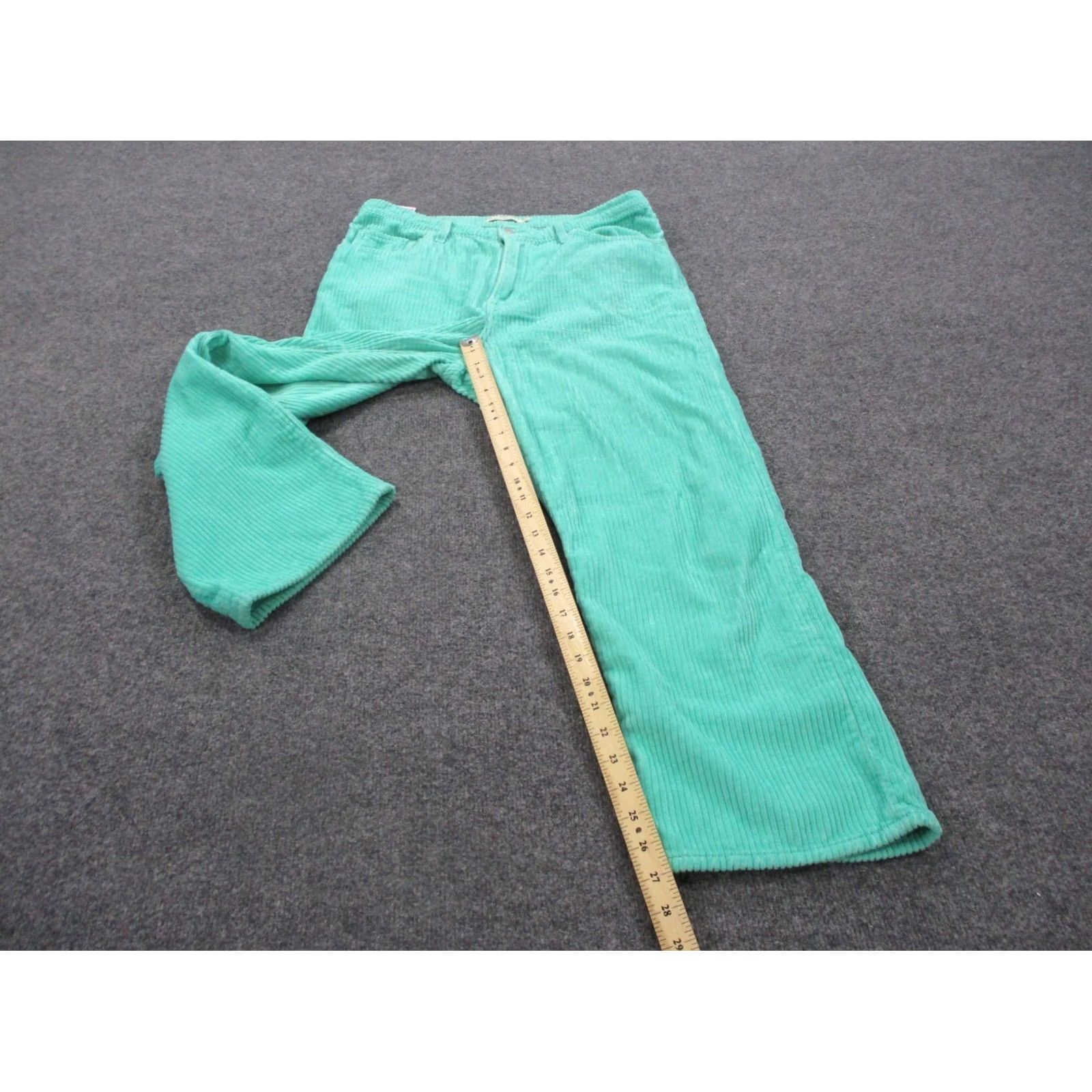 Levi's Levi's Green Corduroy Ribcage Straight Ankle Wide Leg Pants Women Size 31 Preppy Size 24" / US 00 / IT 34 - 3 Thumbnail
