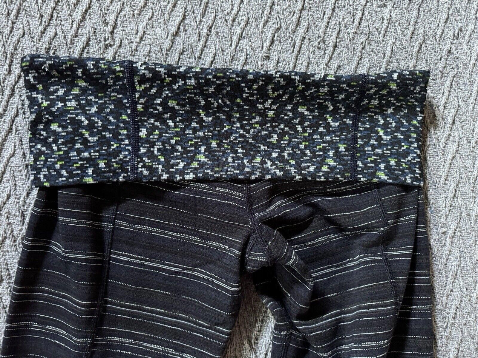 Designer Women’s Lululemon Low Rise Leggings No Tags Size Small Size 28" / US 6 / IT 42 - 4 Thumbnail