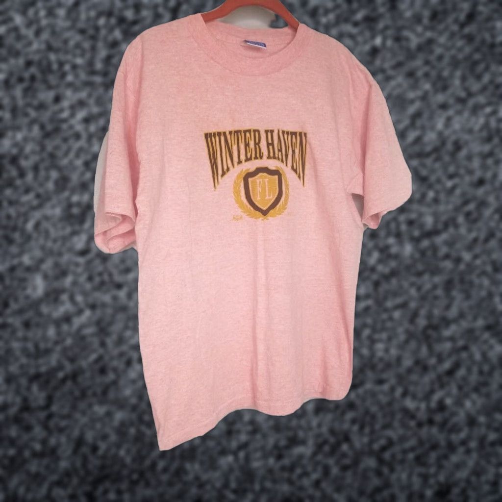 Vintage VTG 80s Mens L T Shirt Winter Haven FL Travel Souvenir USA Pink Single Stitch Graphic Print Short Sleeve Crew Neck Cotton Shirt Men Size US L / EU 52-54 / 3 - 1 Thumbnail