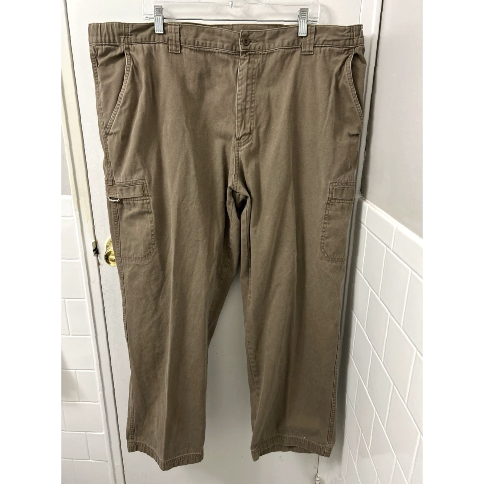 Vintage LL Bean Cargo Pants Mens 44x30 Brown Cotton Relaxed Straight Leg Trousers 240793 Size US 44 / EU 60 - 2 Thumbnail