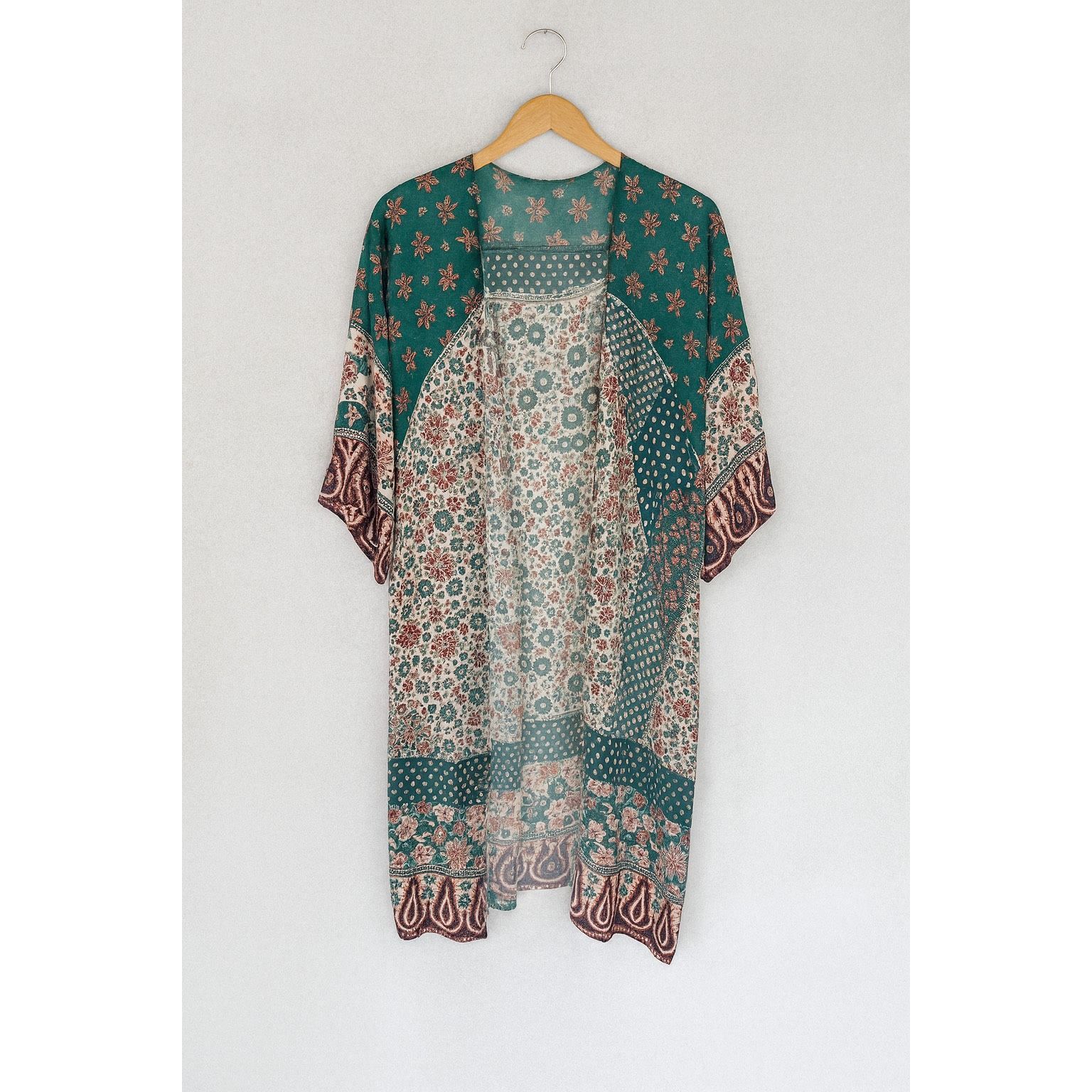 Other Cupshe Boho Floral Kimono Cover-Up – Open Front Beach Cardig Size M / US 6-8 / IT 42-44 - 3 Thumbnail
