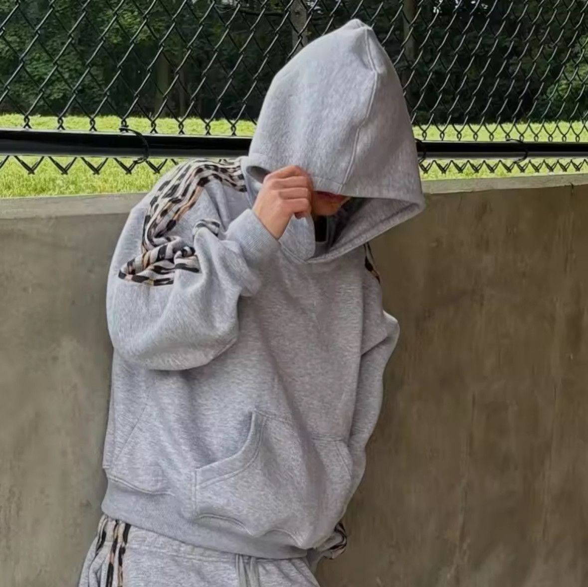 Other High Street Fashion Punk Y2K Hip Hop Leopard Stripe Hoodies Size US L / EU 52-54 / 3 - 2 Thumbnail