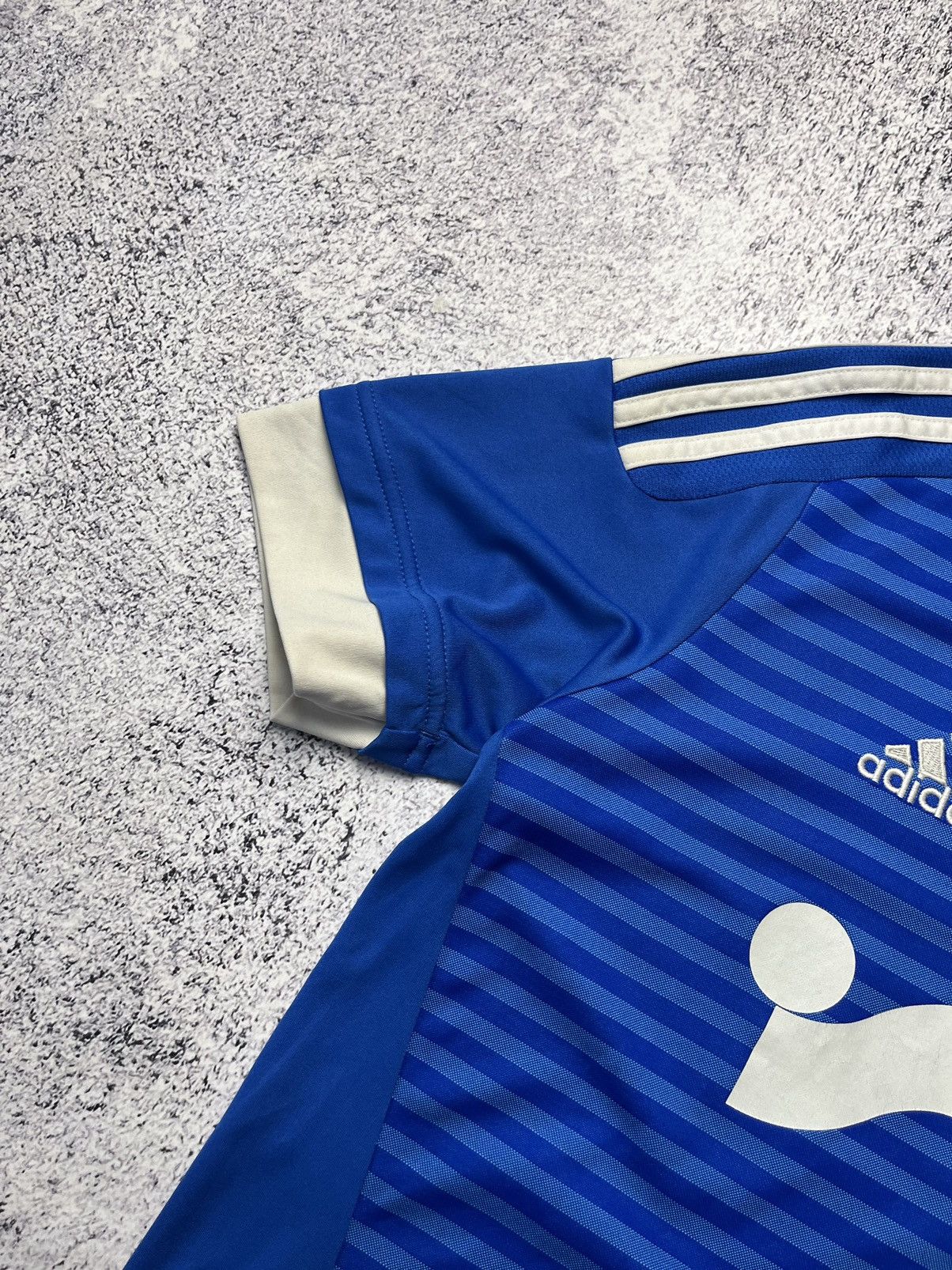 Adidas Vintage Adidas 2015/16 Olympique de Marseille Third Shirt Size US S / EU 44-46 / 1 - 9 Thumbnail