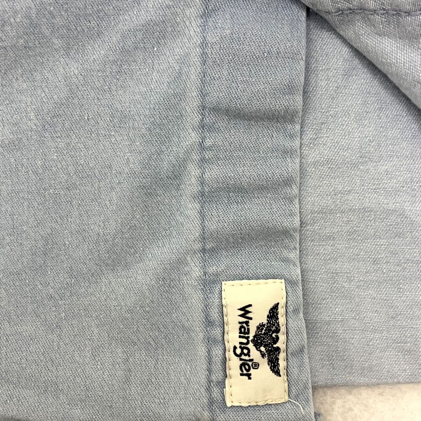 Wrangler Wrangler Denim Shirt Mens M Blue Short Sleeve Stretch Cotton Button Up Size US M / EU 48-50 / 2 - 4 Thumbnail