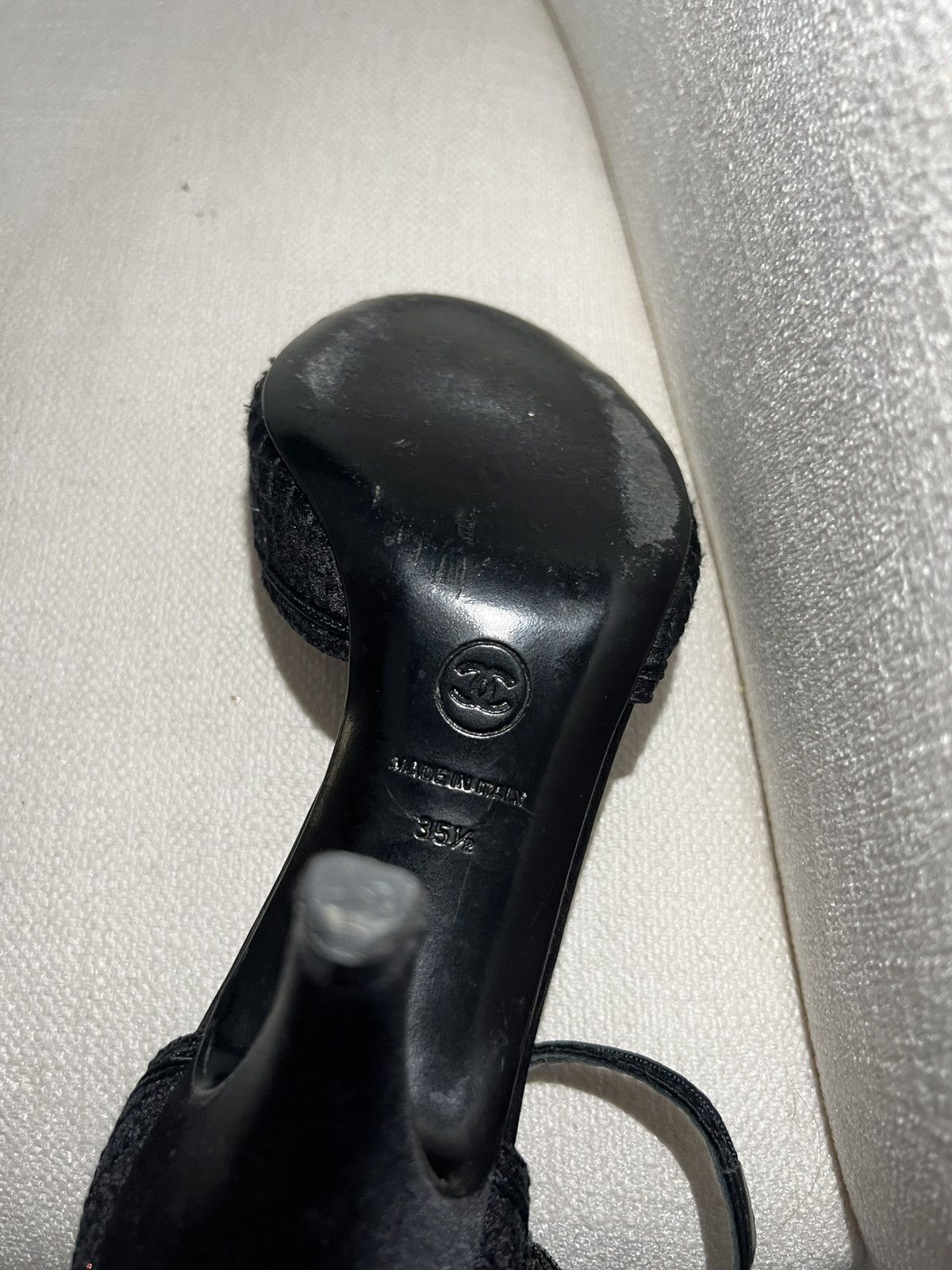 Chanel Chanel Vintage Black Satin Quilted CC Logo Heels Size US 4.5 / IT 34.5 - 12 Thumbnail