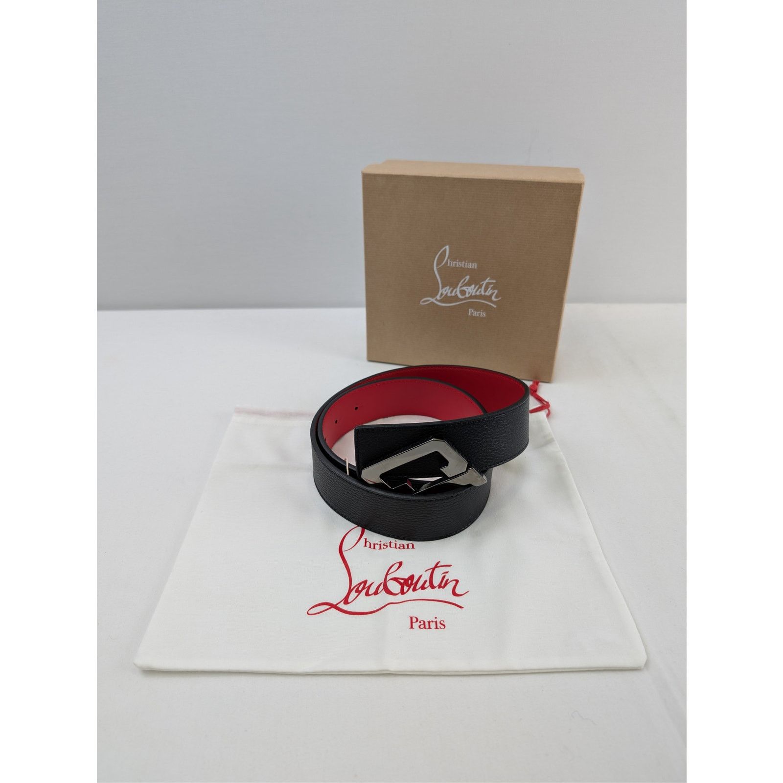 Christian Louboutin o1rshd1 Size: 85 / leather CL Logo belt in black Size 34 - 12 Thumbnail