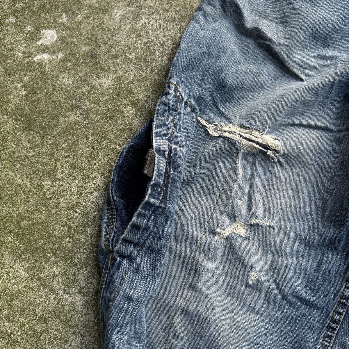 Vintage Thrashed Faded Distressed Baggy Wide Skater Jeans ERD Grunge Size US 33 - 13 Thumbnail