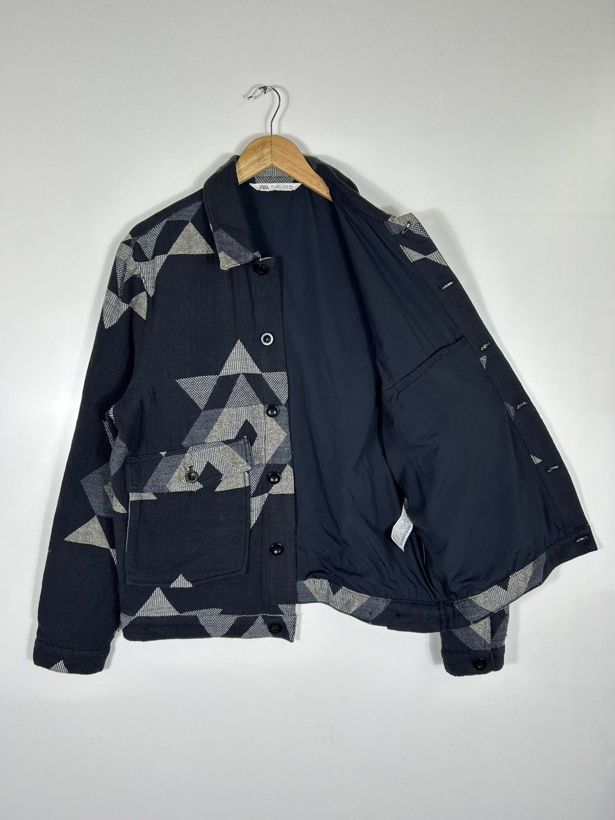 Zara ZARA Geometric Pattern Padded Jacket Abstract Triangle Print Size US L / EU 52-54 / 3 - 9 Thumbnail