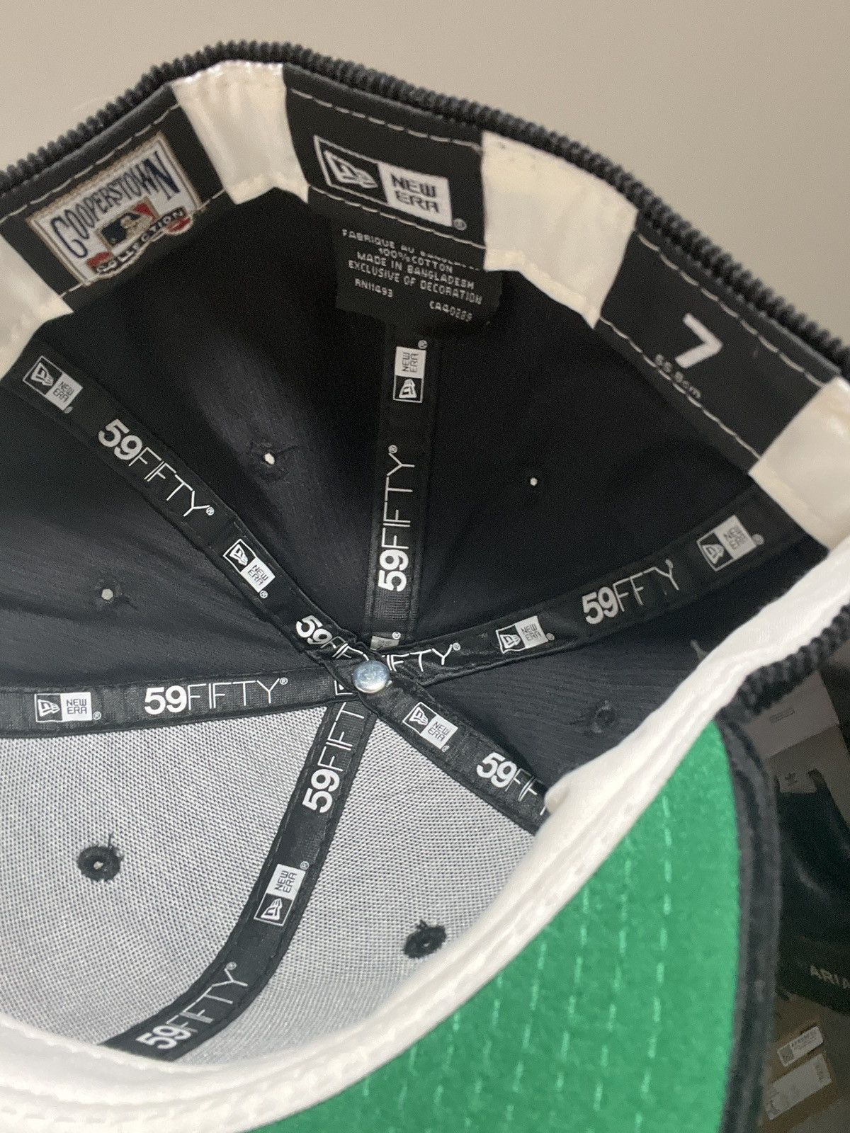 Hat Club × MyFitteds × New Era 7 GTA MyFitteds GTA Vice city corduroy stomper fitted Size ONE SIZE - 2 Thumbnail