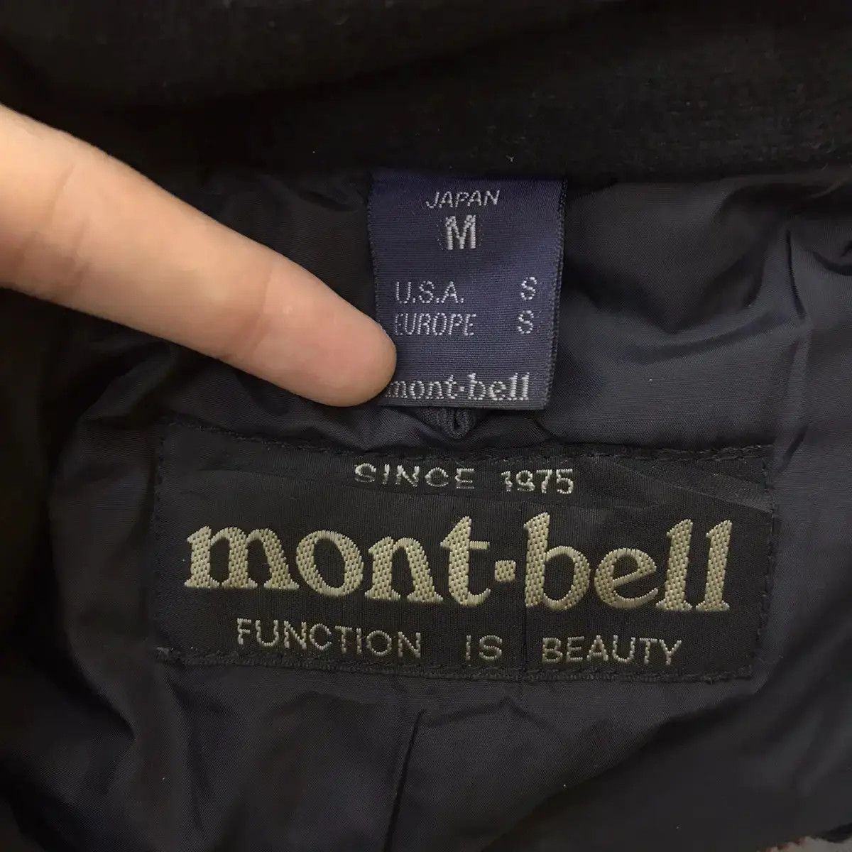 Goretex × Montbell × Vintage Vintage GORETEX x MONTBELL JAPAN Natural Sun Faded Jacket Size US M / EU 48-50 / 2 - 7 Thumbnail