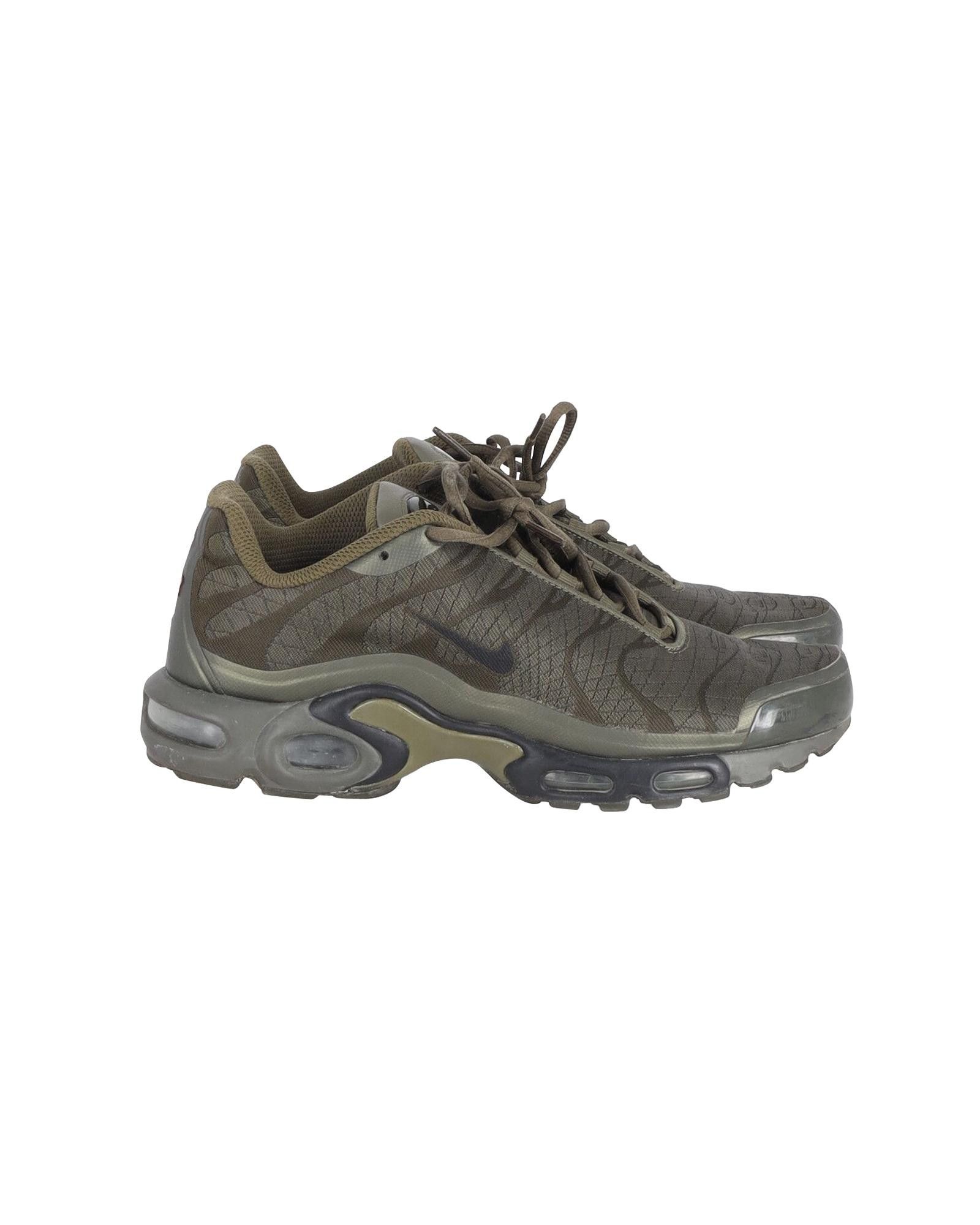 image of Nike Jacquard Tn Tuned Shoes In Olive Synthetic With Rubber Outsole in Green/Olive, Men's (Size 10)