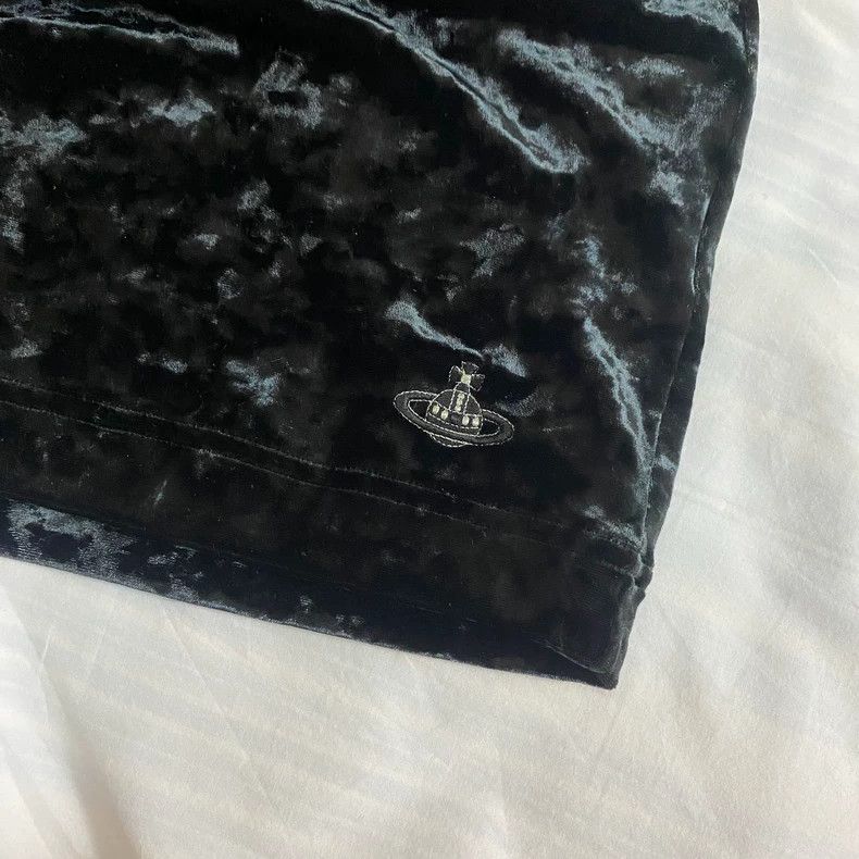 Vivienne Westwood vivienne westwood size2 Black velvet crosshair short sleeve Size M / US 6-8 / IT 42-44 - 2 Thumbnail