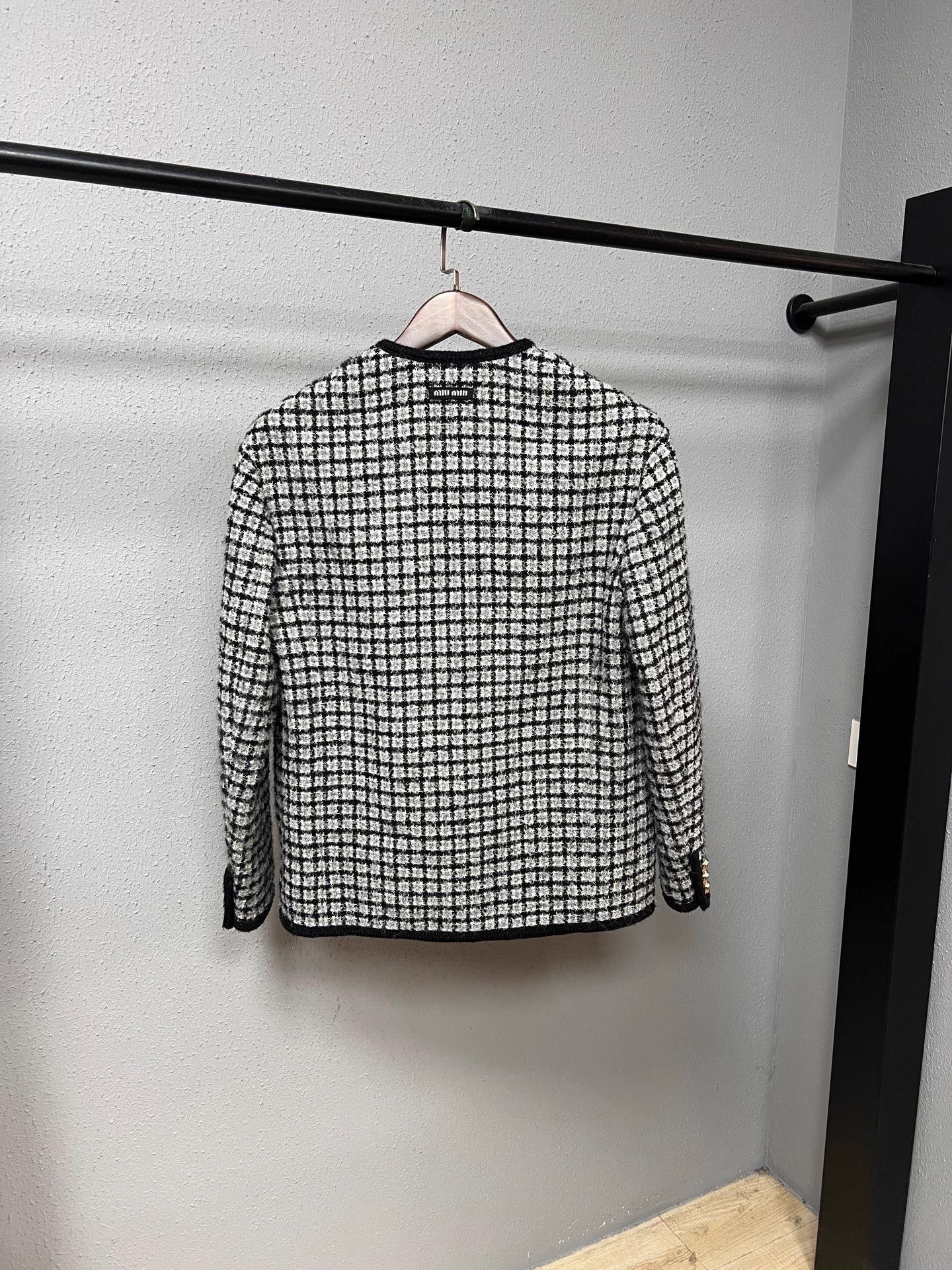 Miu Miu Miumiu Black and White Tweed Plaid Coat with Gold Buttons Size XS / US 0-2 / IT 36-38 - 2 Thumbnail