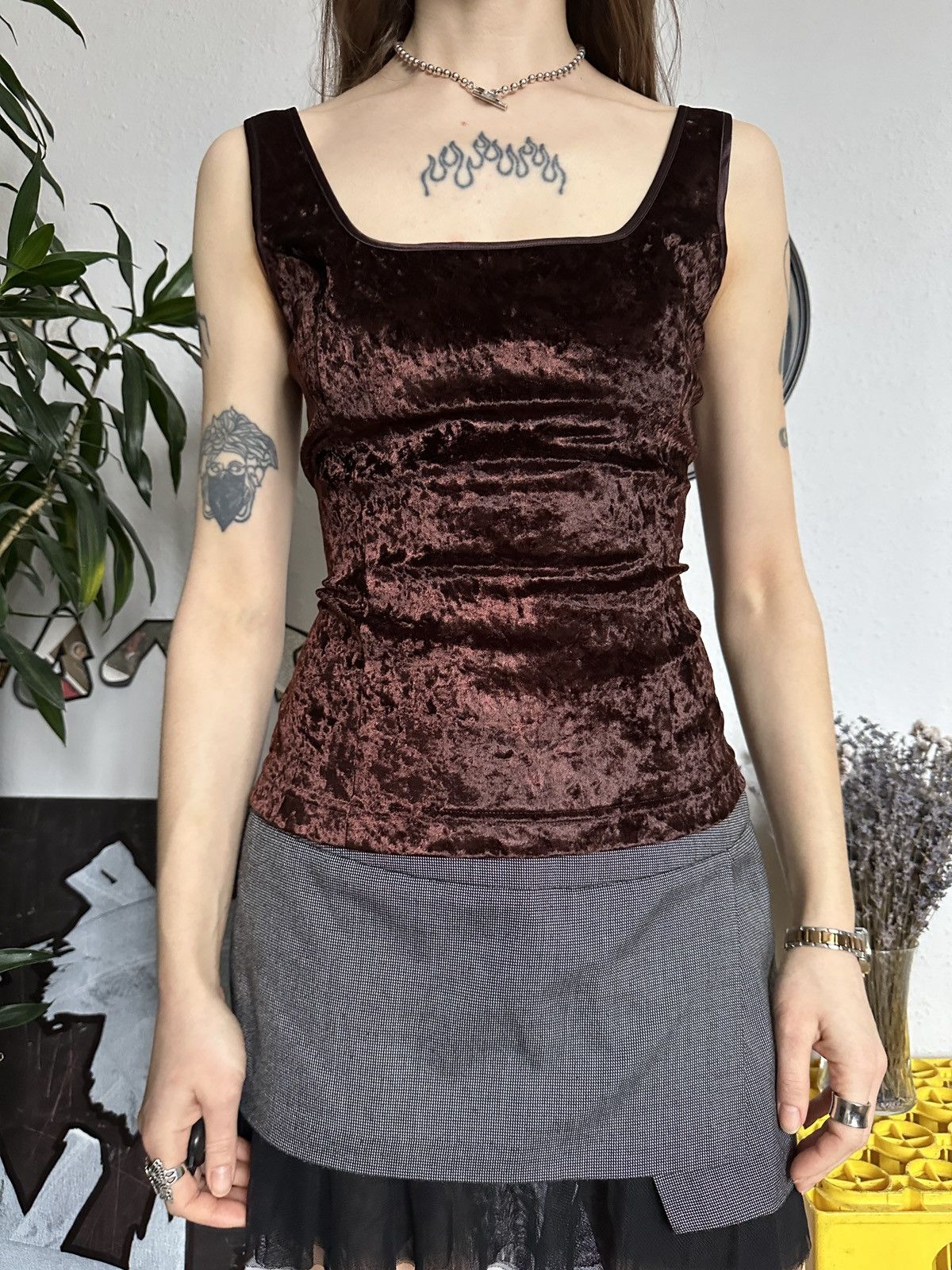 Victoria's Secret × Vintage Vintage Victoria Secret Velvet Crop Top y2k Size L / US 10 / IT 46 - 7 Thumbnail
