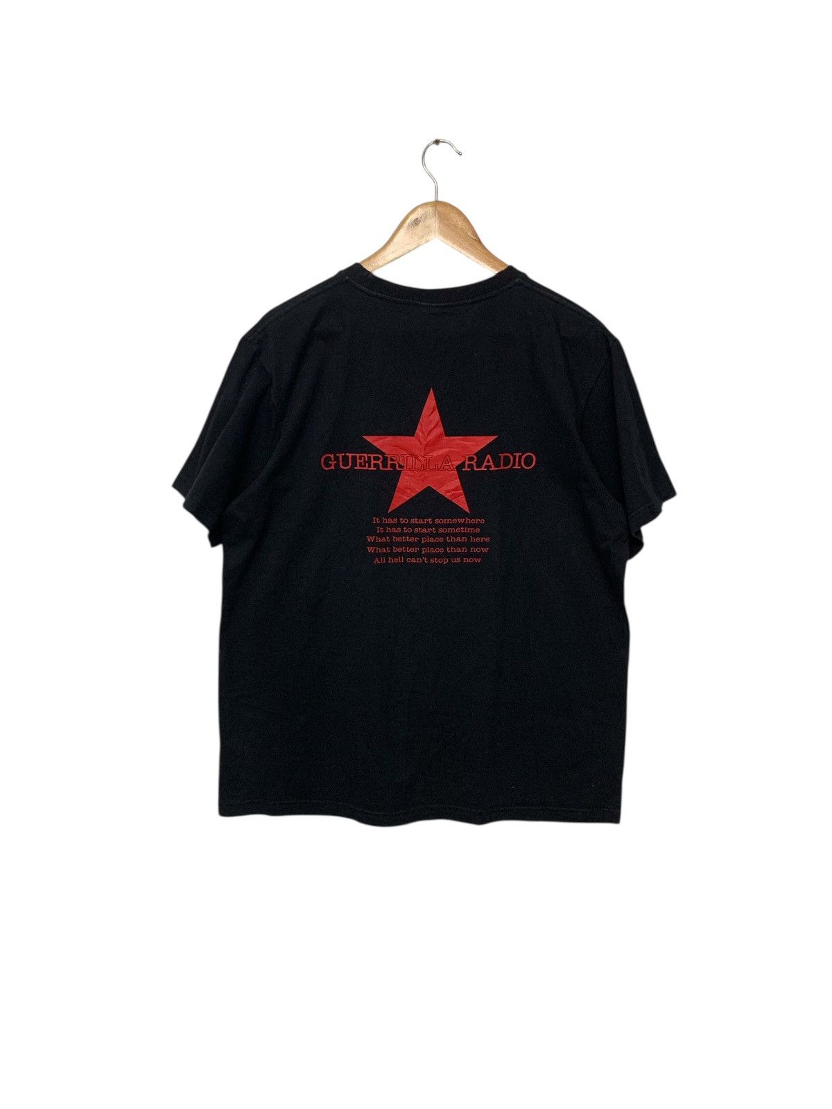 Band Tees Vintage 1999 Rage Against The Machine "Guerilla Radio" Tee Size US L / EU 52-54 / 3 - 2 Thumbnail