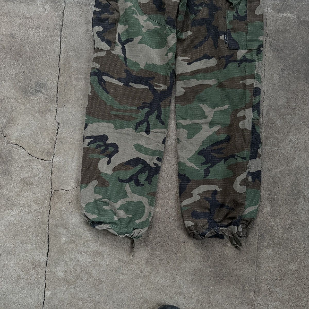 Other Vintage Mil-Tec Camo Cargo Pants Kanye West Style Size US 28 / EU 44 - 8 Thumbnail