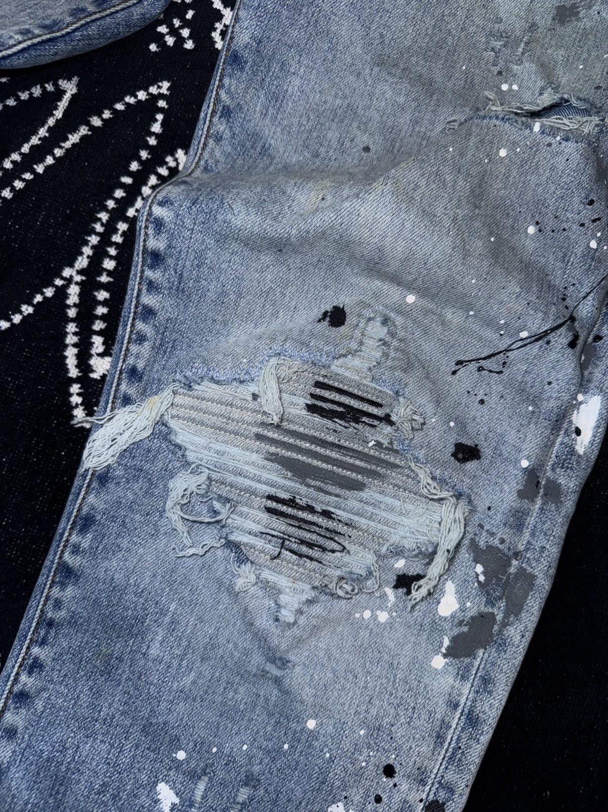 Amiri AMIRI MX1 PAINTED BLUE JEANS Size US 34 / EU 50 - 5 Thumbnail