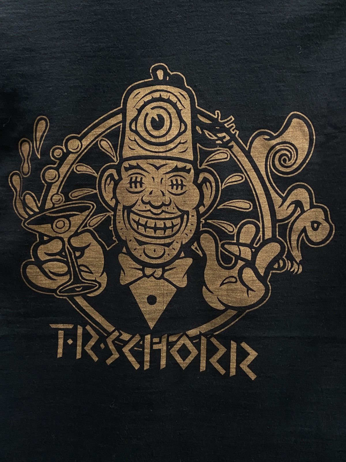 Fruit Of The Loom Vintage 90s T.R.SCHORR Living in Skin Art ACDC Tour TShirt Size US M / EU 48-50 / 2 - 10 Thumbnail