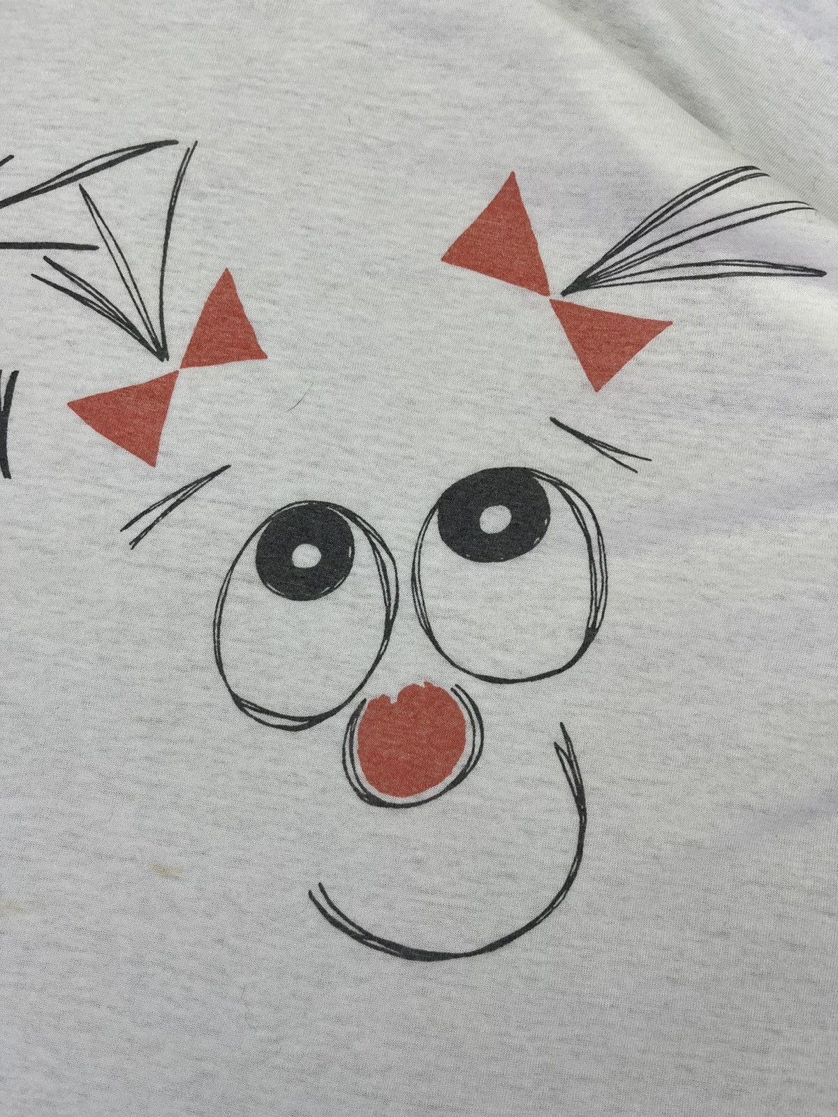 Other × Vintage Vintage 1989 Comic Relief paper thin graphic tee Size US XL / EU 56 / 4 - 6 Thumbnail