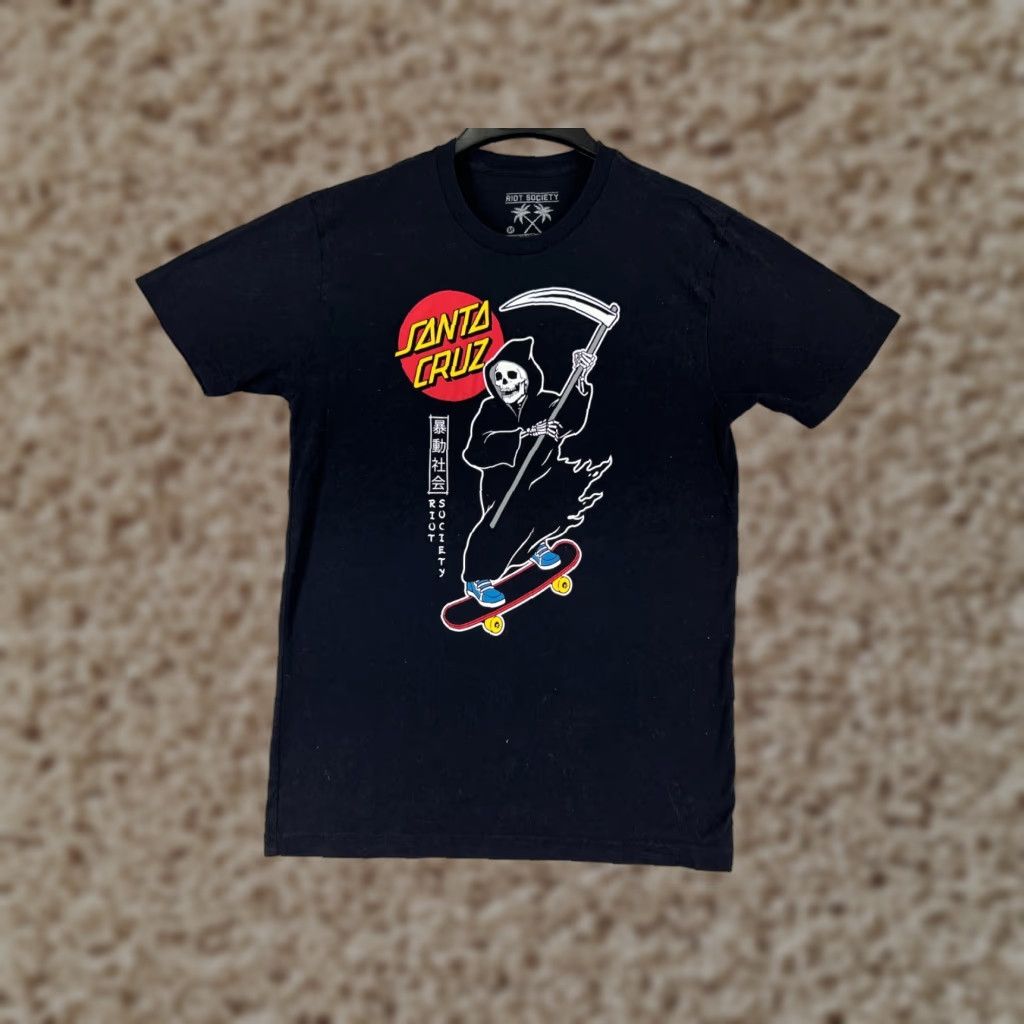 Vintage Santa Cruz Shirt Adult M Black Death Skates Made USA Riot Society USA Logo Cotton Jersey Crew Neck Short Sleeve Mens T-Shirt Size US M / EU 48-50 / 2 - 1 Thumbnail