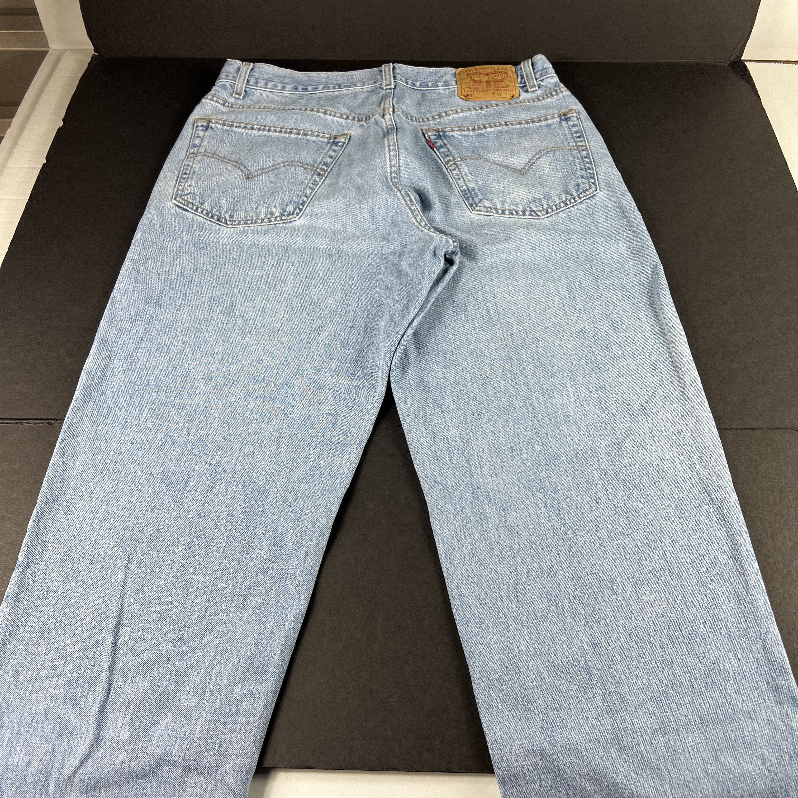 Levi's × Vintage VTG 90s Levi's Jeans 550 Relaxed Light Blue Cotton Denim Size US 36 / EU 52 - 10 Thumbnail