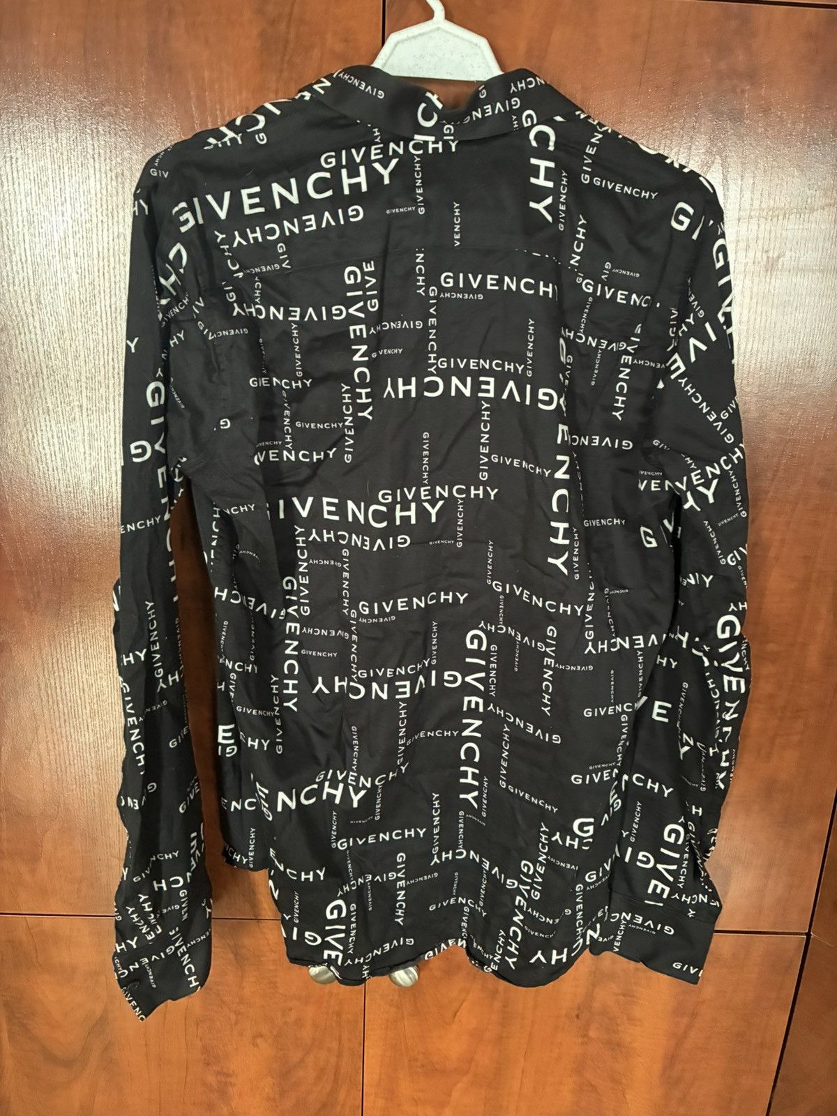 Givenchy Givenchy Logo Long Sleeve Button Up Shirt Size US M / EU 48-50 / 2 - 2 Thumbnail