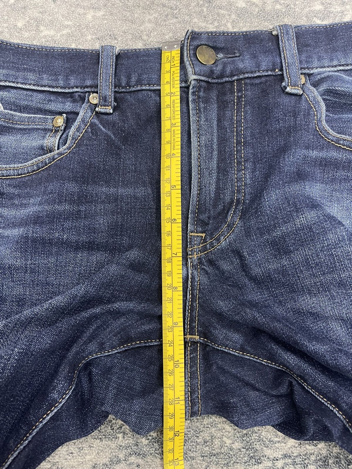 Uniqlo Uniqlo Slim Fit Selvedge Denim Size US 29 - 12 Thumbnail