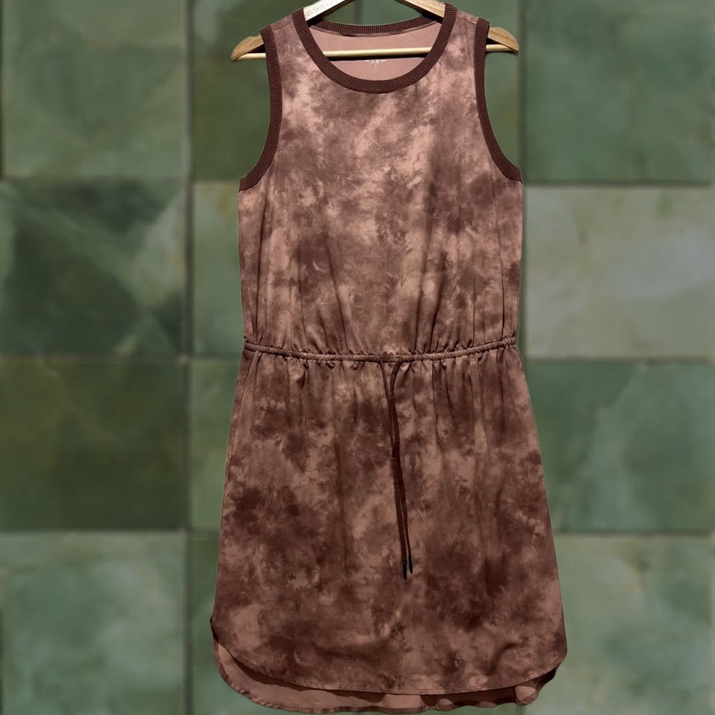 Athleta ATHLETA Dress Women's M Evian Hearth Rose Rincon Printed Sleeveless Crew Neck Size M / US 6-8 / IT 42-44 - 1 Thumbnail