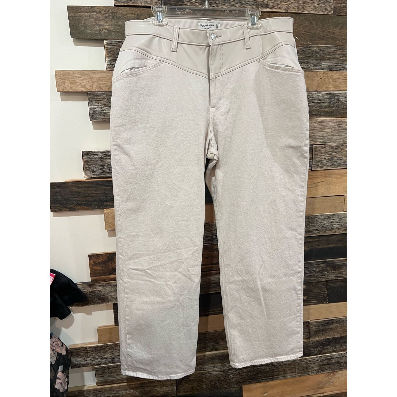 Abercrombie & Fitch Abercrombie & Fitch NWT High Rise 90s Relax Jean denim&faux Size 34" / US 12 / IT 48 - 2 Thumbnail