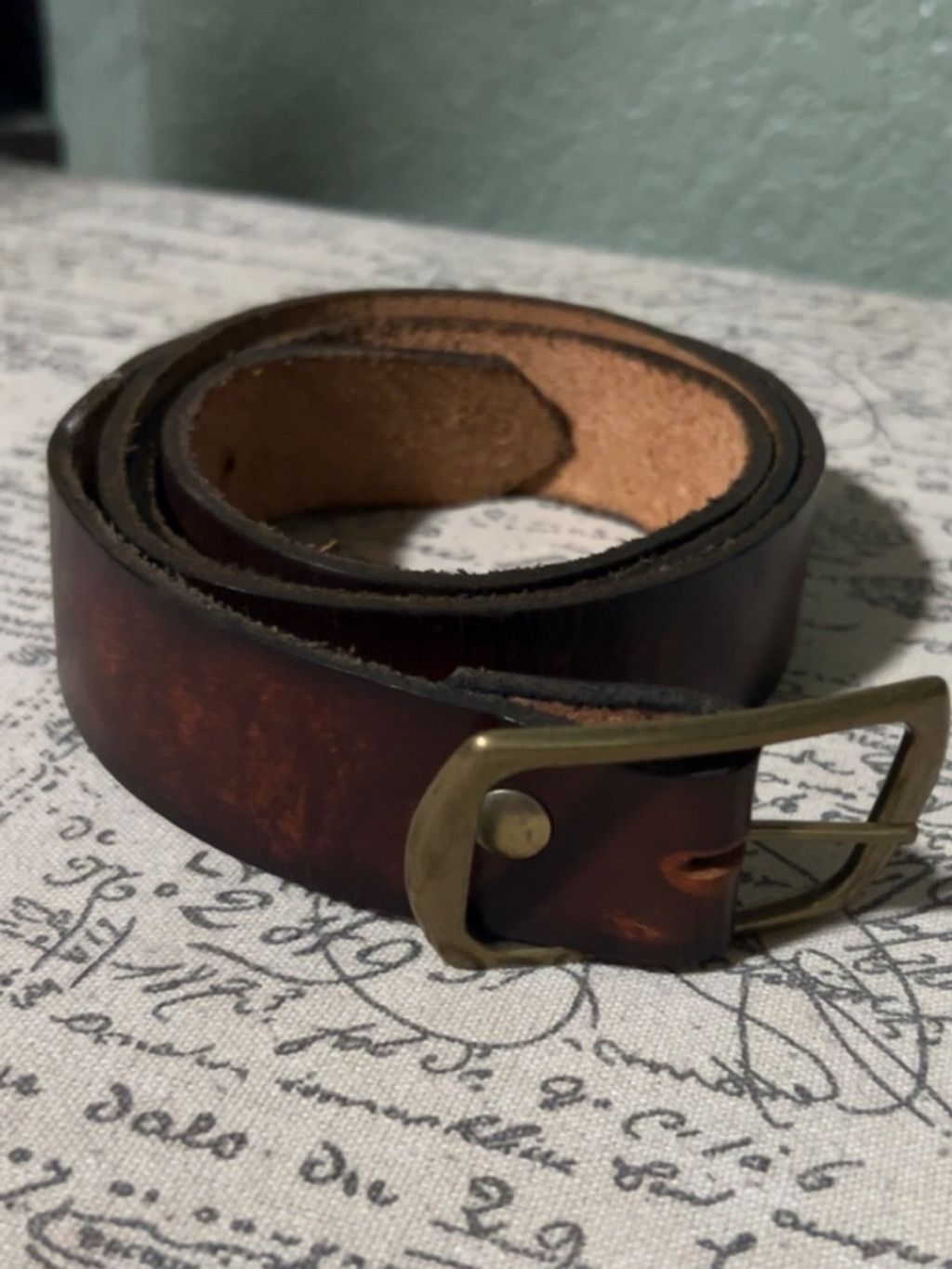 The Unbranded Brand Men's Brown Leather Belt with Brass Buckle Size 32 - 1 Thumbnail