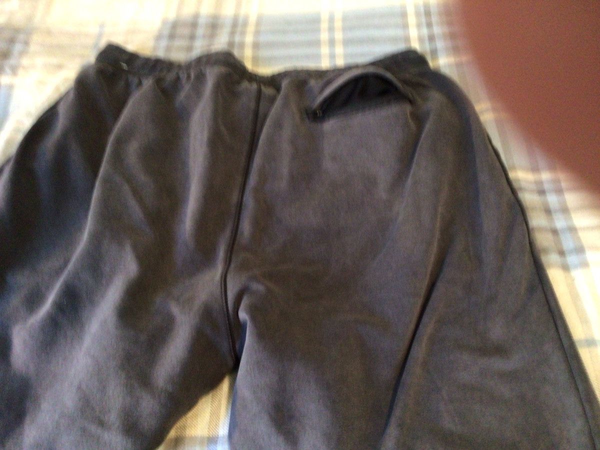 Jordan Brand Jordan sweatpants Size US 42 / EU 58 - 2 Thumbnail
