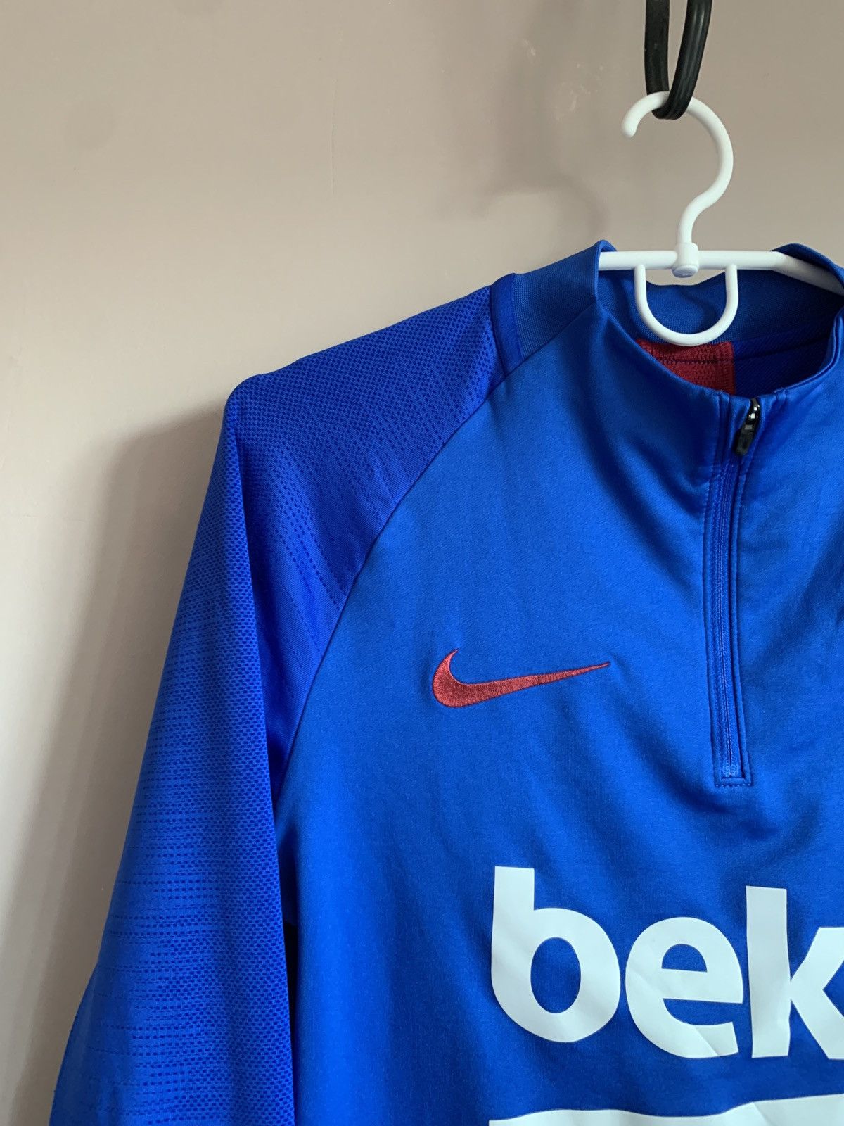 Nike Barcelona 2019 Training Football Top Long Sleeve Shirt Nike Size US S / EU 44-46 / 1 - 3 Thumbnail